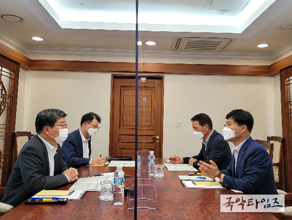 전해철 행안부 장관 면담