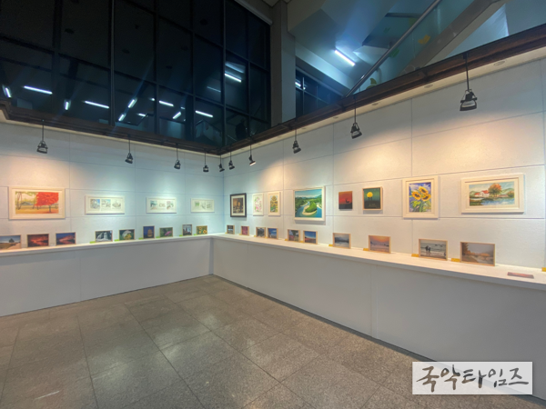 2021년 구미시립도서관 문화강좌 작품전시회 개최