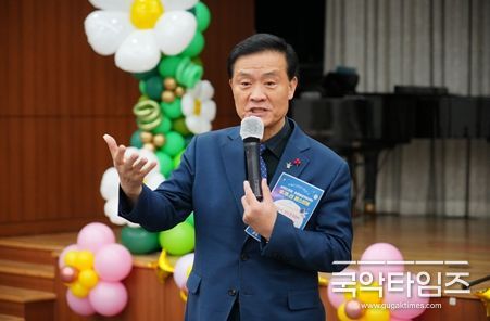 ‘우.주.선 페스티벌(우리가 주인공인 선물 같은 곳) 우리동네키움센터 성북11호점 성장공유회’에 참석한 이승로 성북구청장