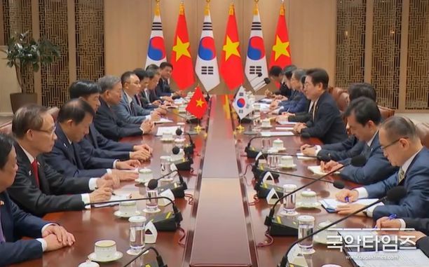 정상회담(KTV 방송화면 캡춰)